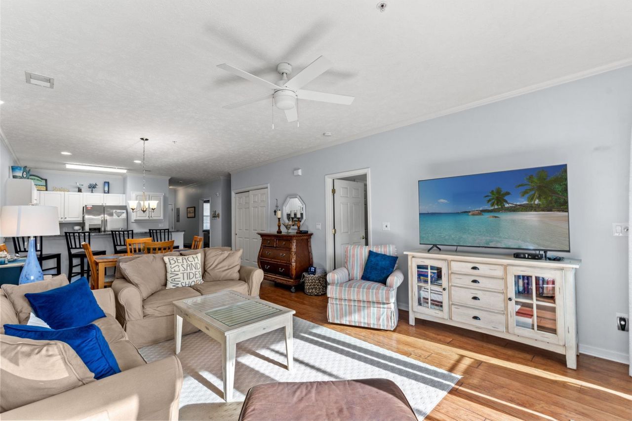 601 Hillside Dr. N Photo 9