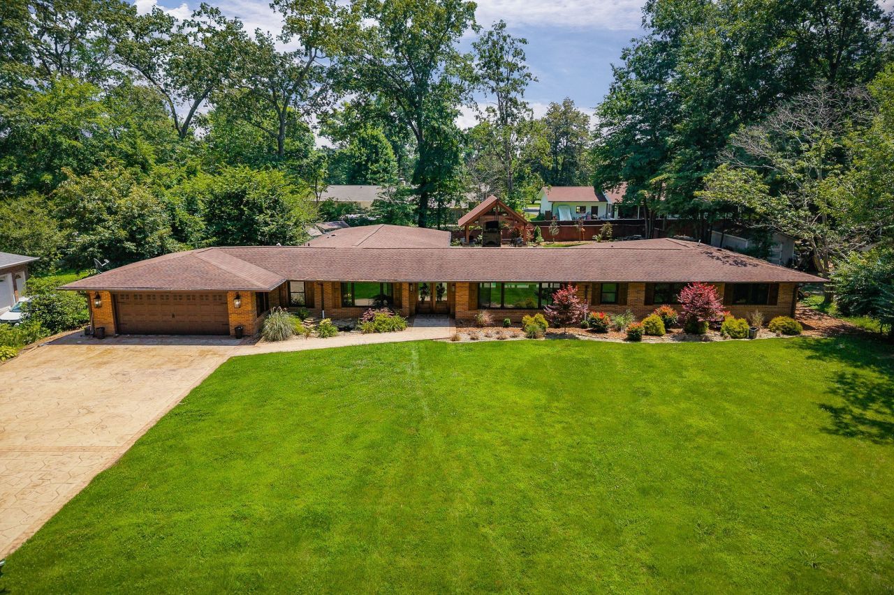 727 Timber Ln, Cookeville, TN 38501 Main Photo