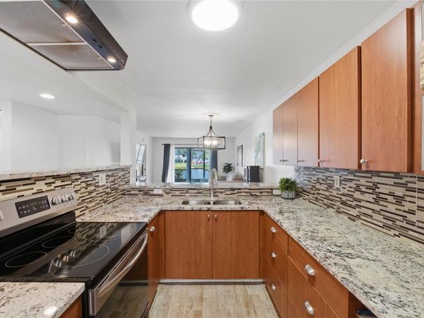 9549 W McNab Rd, Unit 103, Tamarac, FL 33321