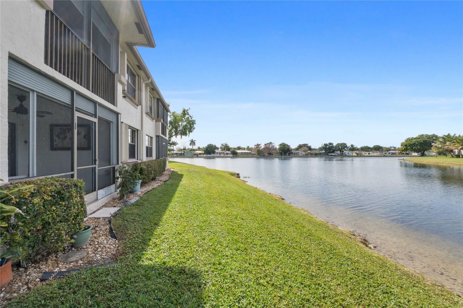 9549 W Mcnab Road, Unit 103, Tamarac, FL 33321 Photo