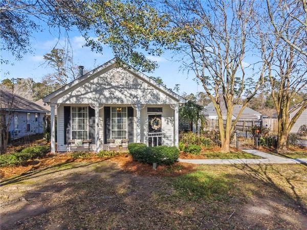 669 LABARRE Street, Mandeville, LA 70448