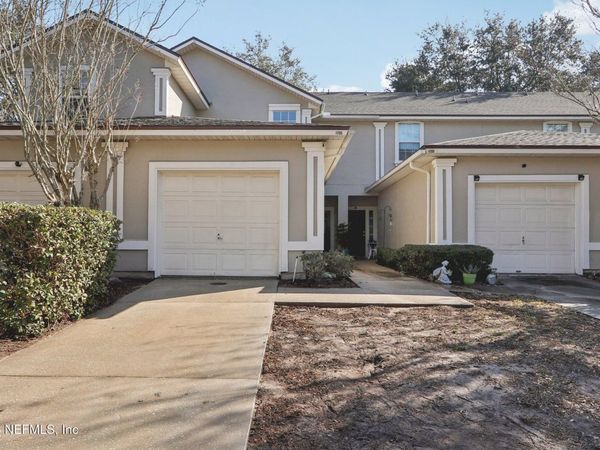 4795 PLAYPEN Drive, Jacksonville, FL 32210