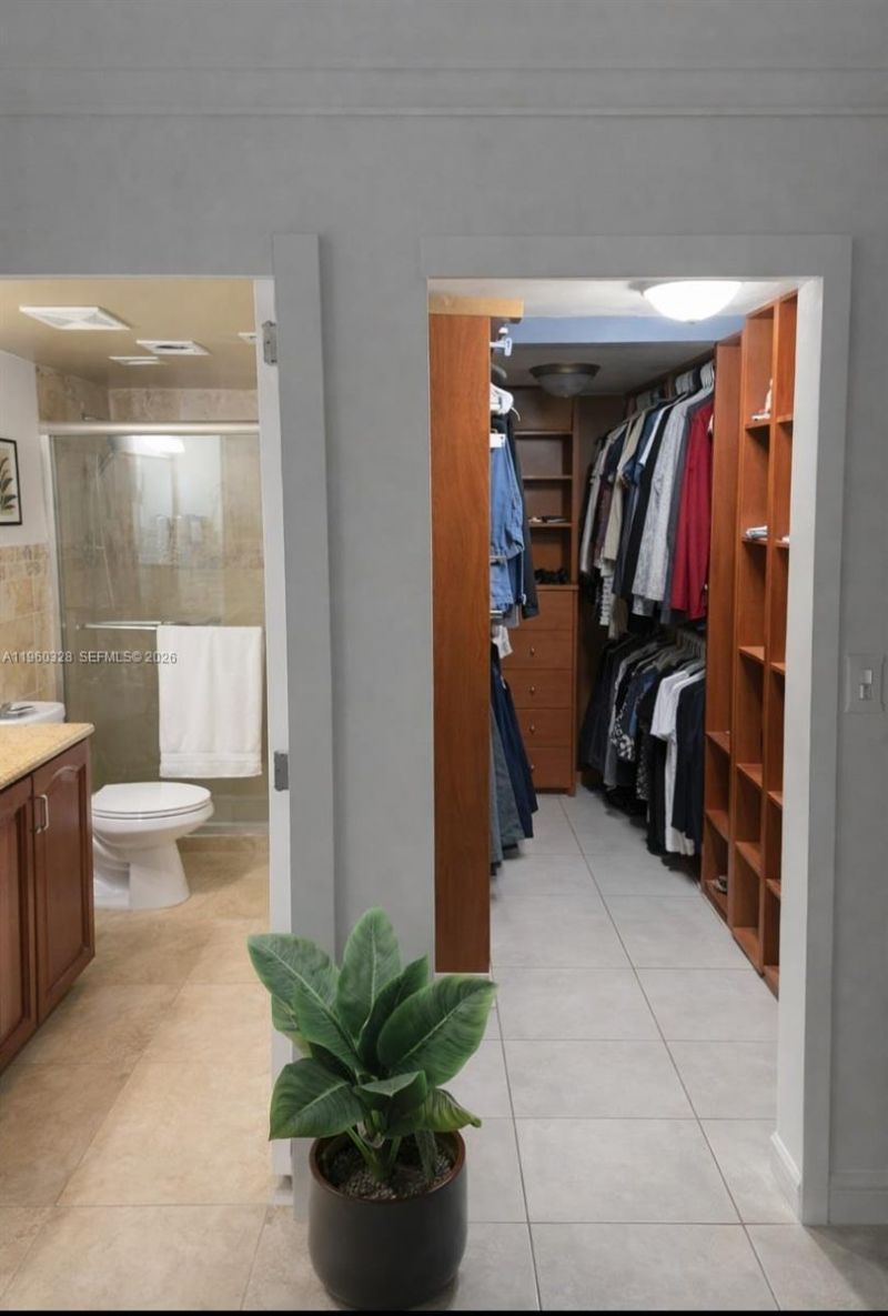 1470 NE 125th Ter, Unit 701, North Miami, FL 33161 Photo