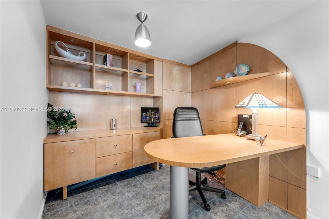 1500 Ocean Dr, Unit 705, Miami Beach, FL 33139 Photo