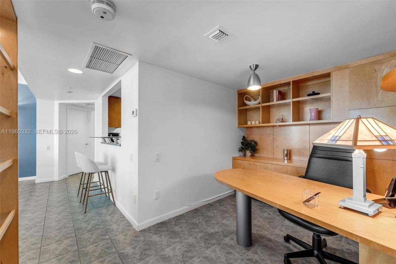 1500 Ocean Dr, Unit 705, Miami Beach, FL 33139 Photo