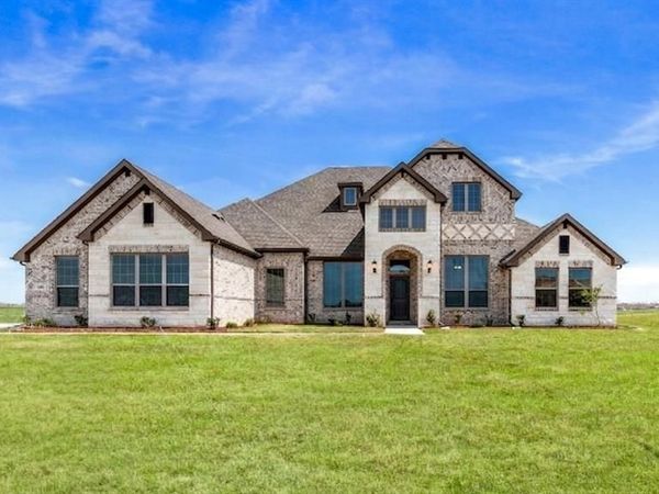 6520 Emerson Drive, Mesquite, TX 75126