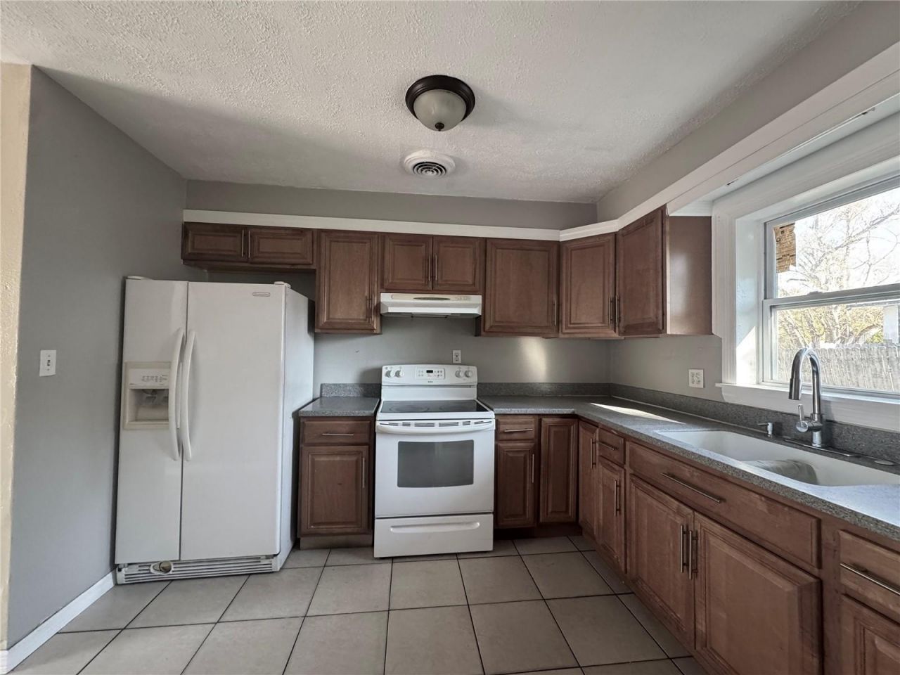 2802 5th Street E, Bradenton, FL 34208 Photo