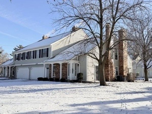 2S705 Timber Drive, Warrenville, IL 60555