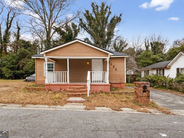 1154 Davis Circle, Macon, GA 31211