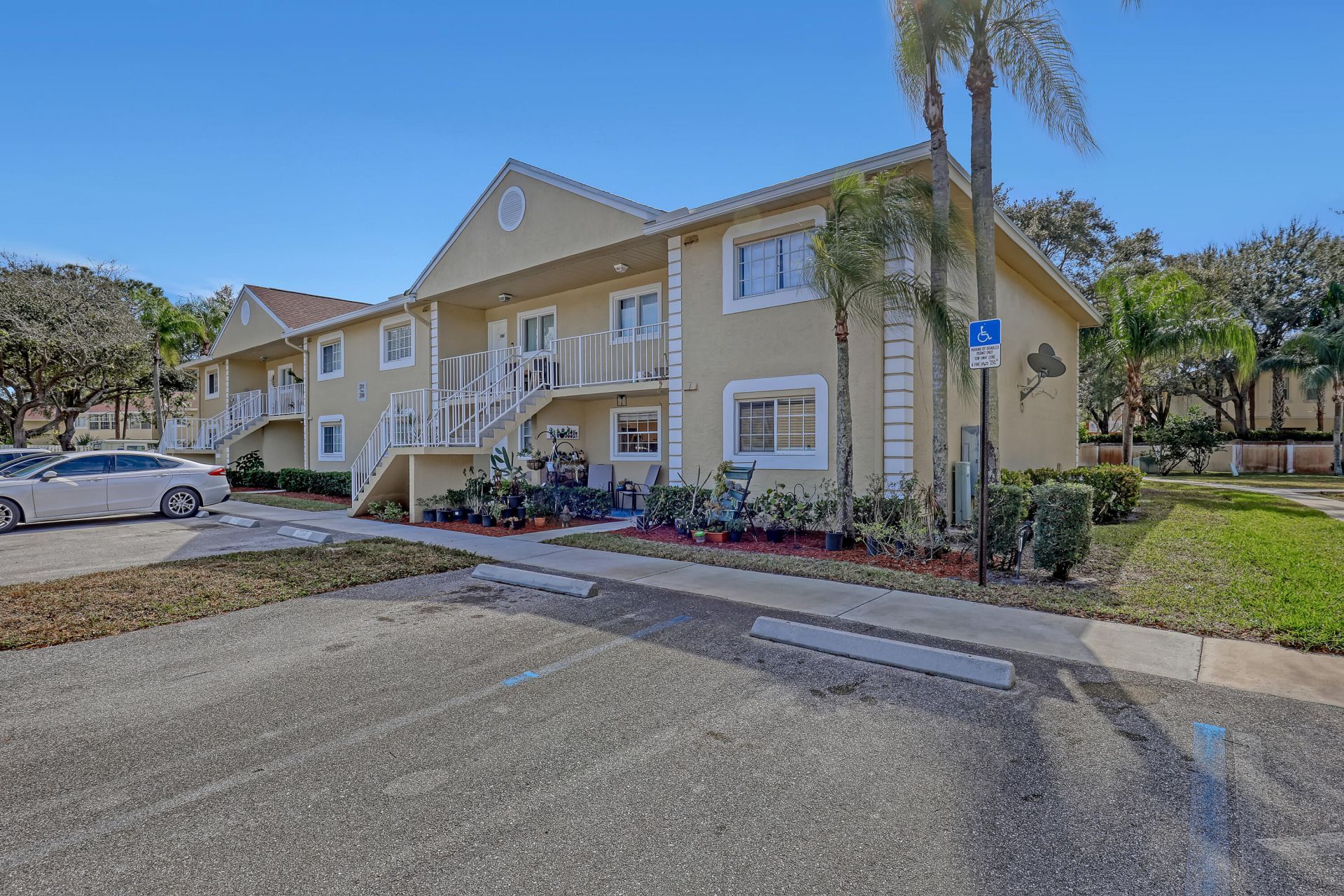 204 Palm Beach Trace Drive, Unit 204, Royal Palm Beach, FL 33411 Photo