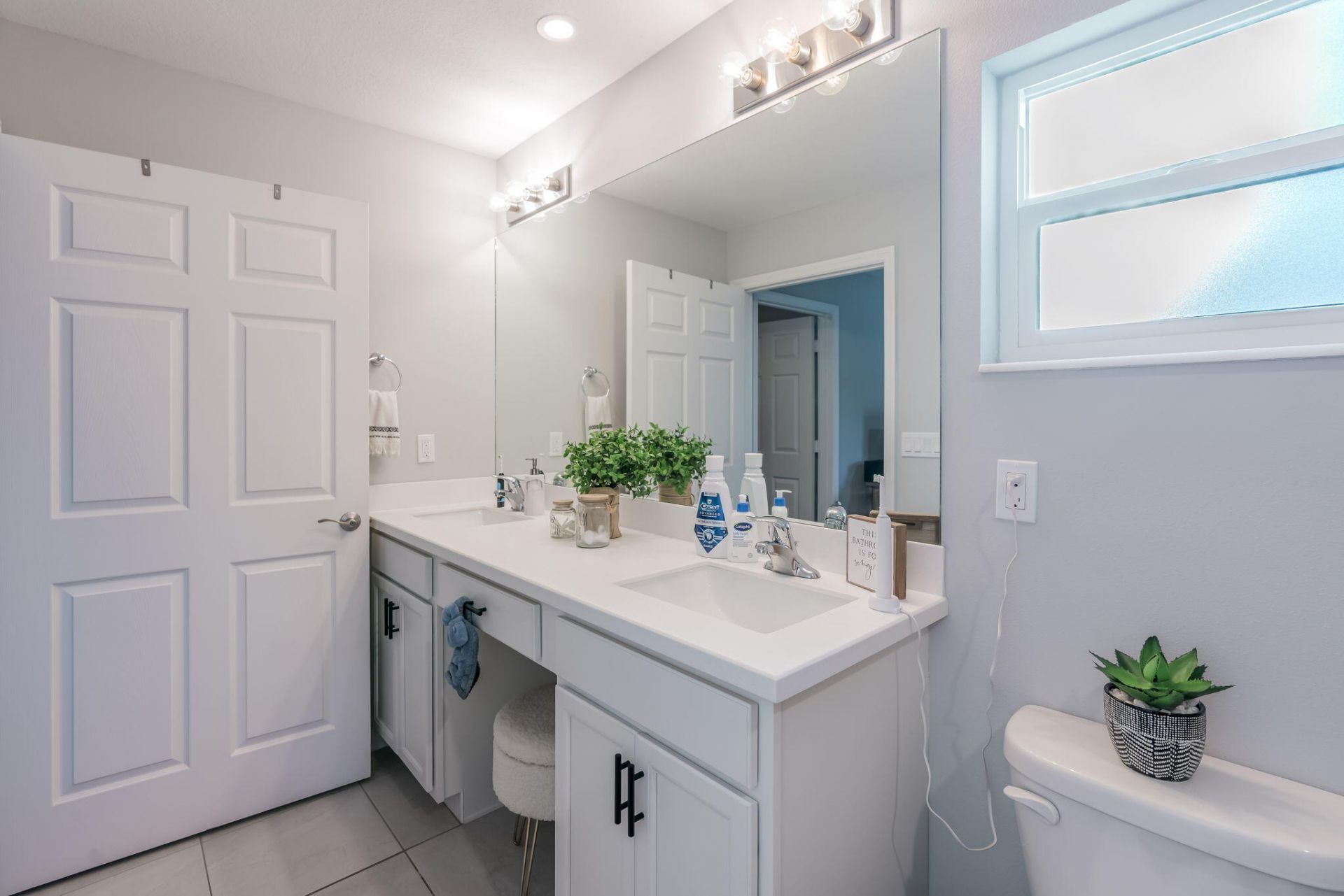 742 NW Bayshore Boulevard, Port Saint Lucie, FL 34983 Photo