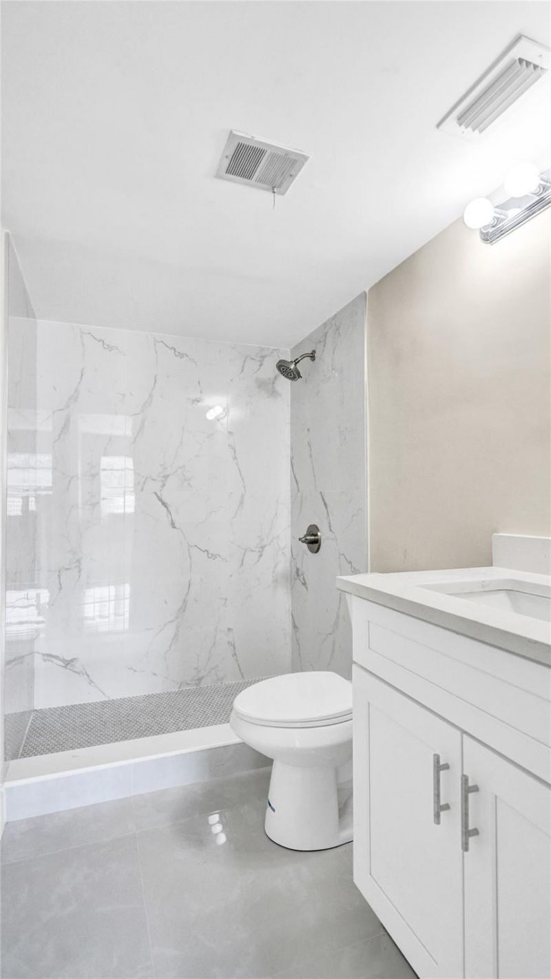 701 Pine Drive, Unit 104, Pompano Beach, FL 33060 Photo