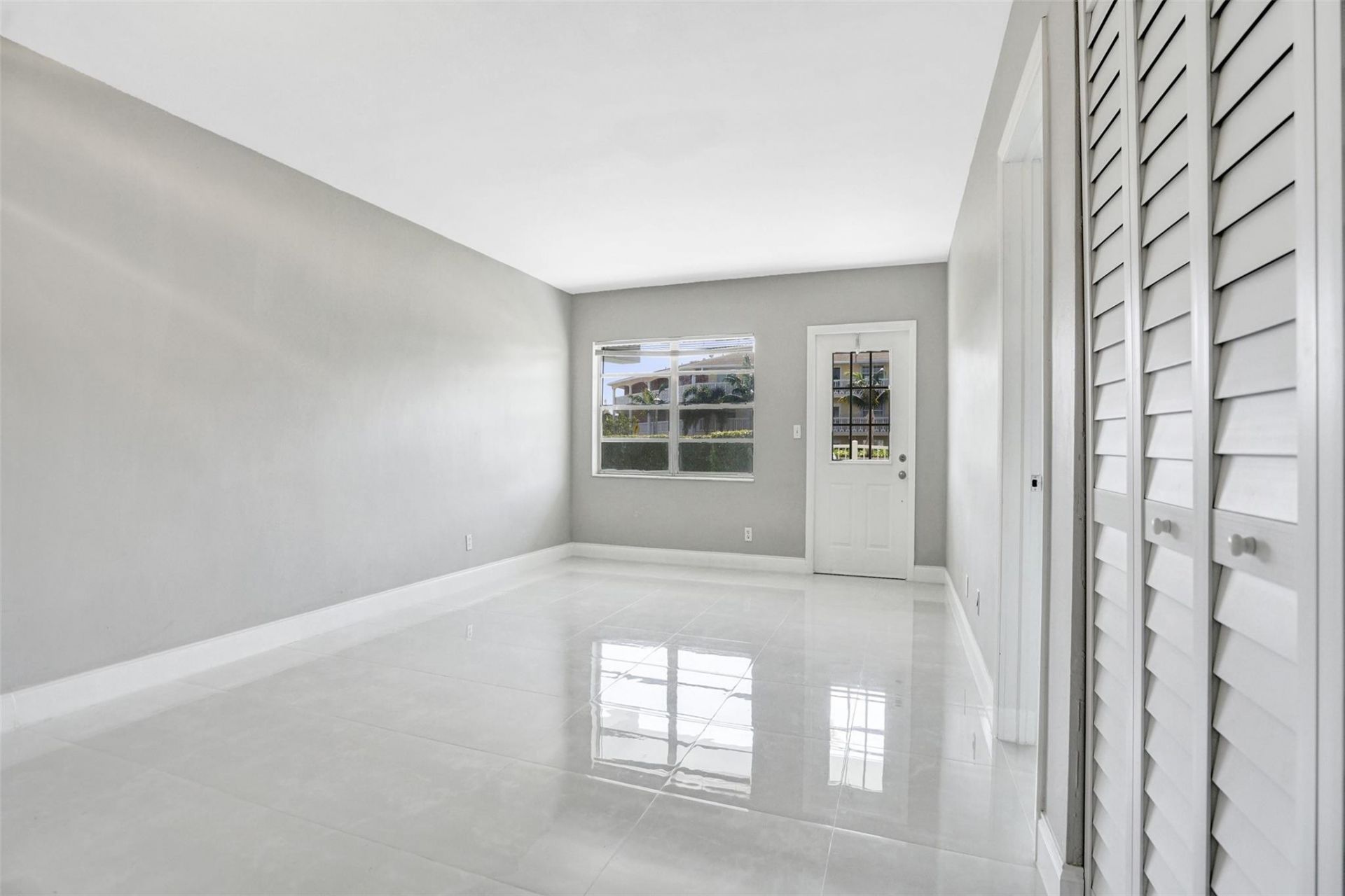 701 Pine Drive, Unit 104, Pompano Beach, FL 33060 Photo