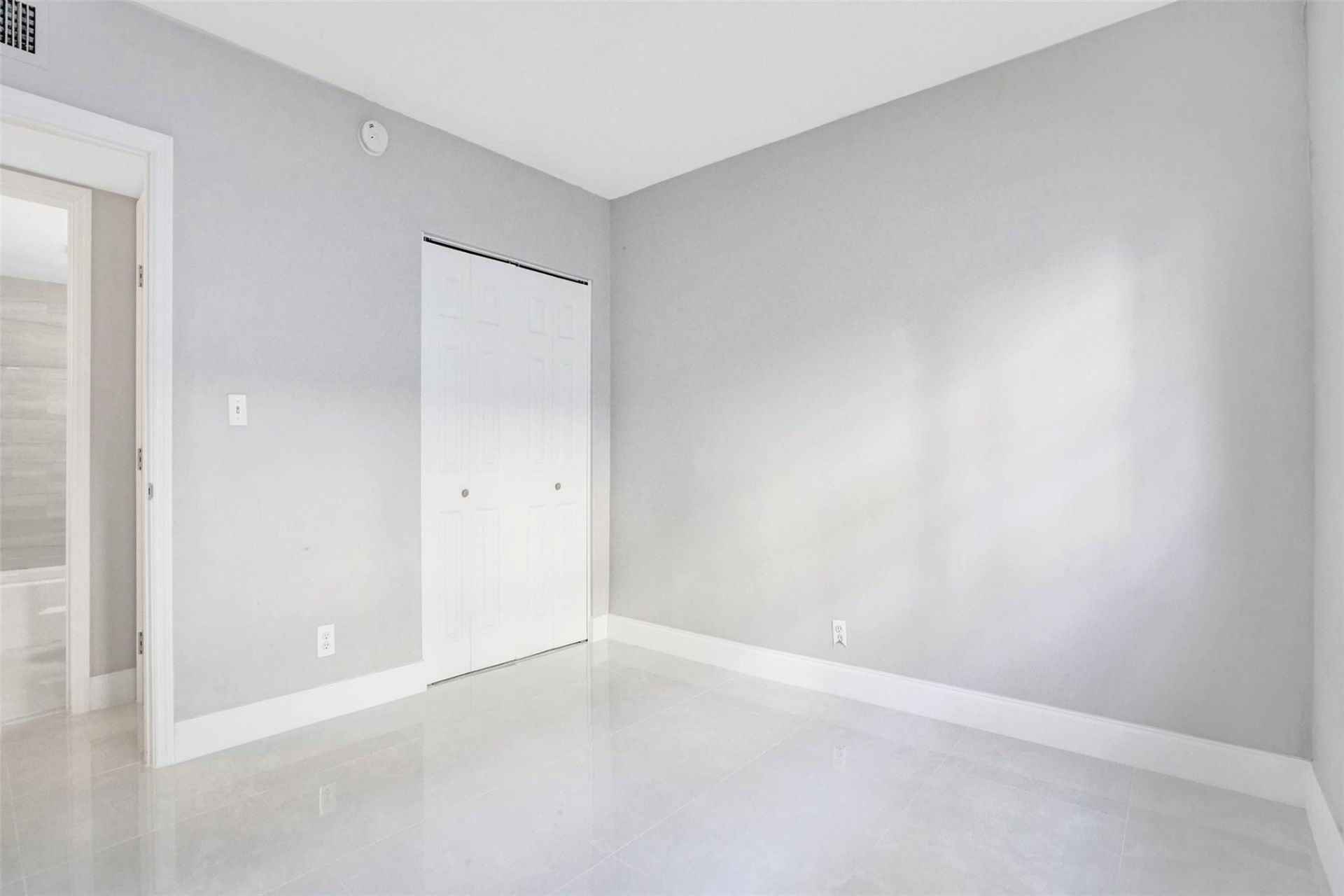 701 Pine Drive, Unit 104, Pompano Beach, FL 33060 Photo