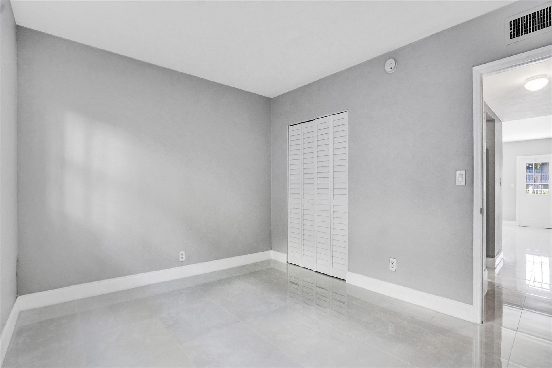 701 Pine Drive, Unit 104, Pompano Beach, FL 33060 Photo