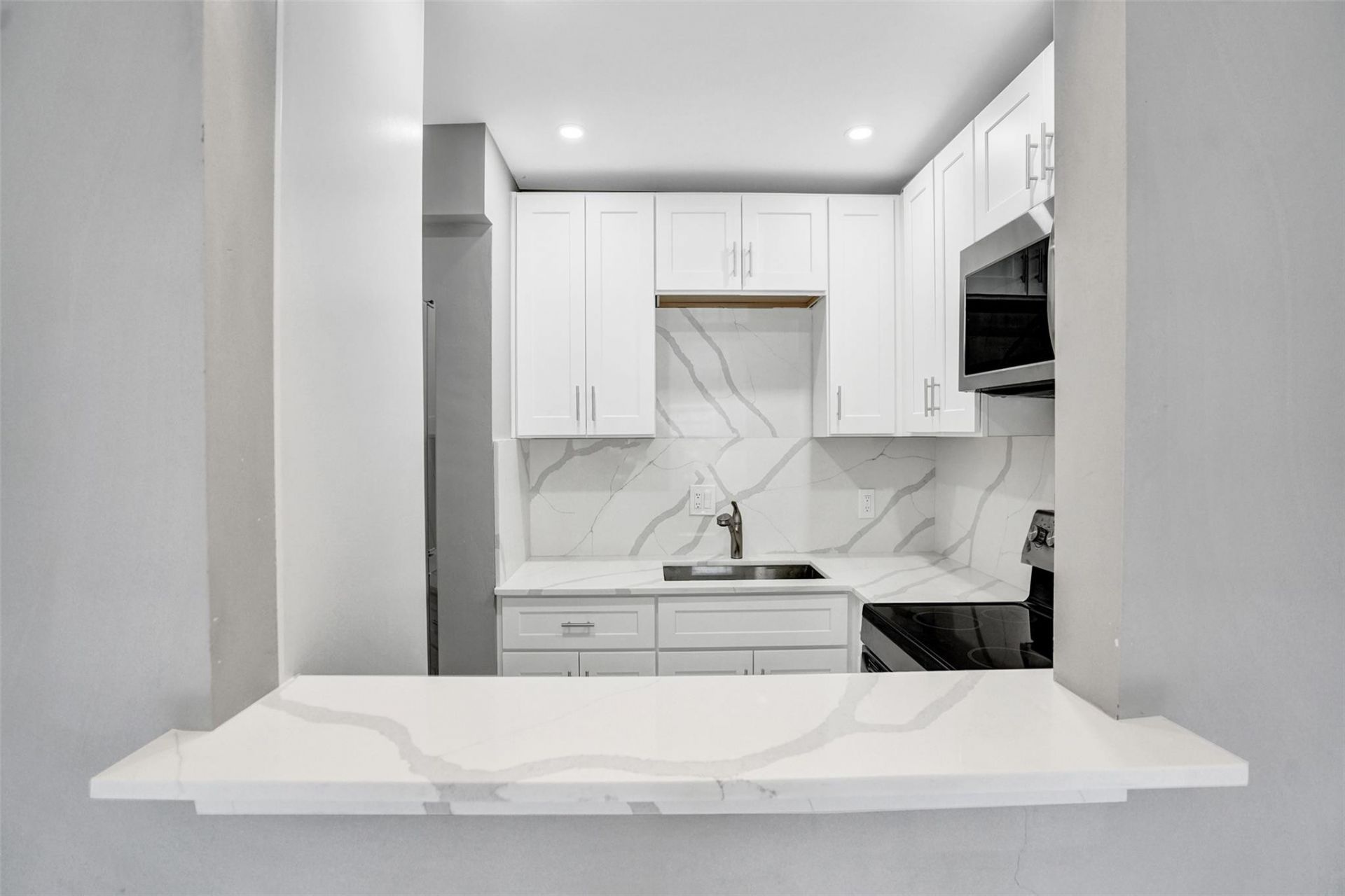 701 Pine Drive, Unit 104, Pompano Beach, FL 33060 Photo