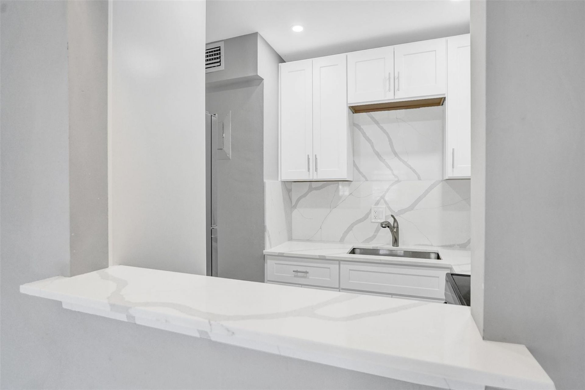 701 Pine Drive, Unit 104, Pompano Beach, FL 33060 Photo