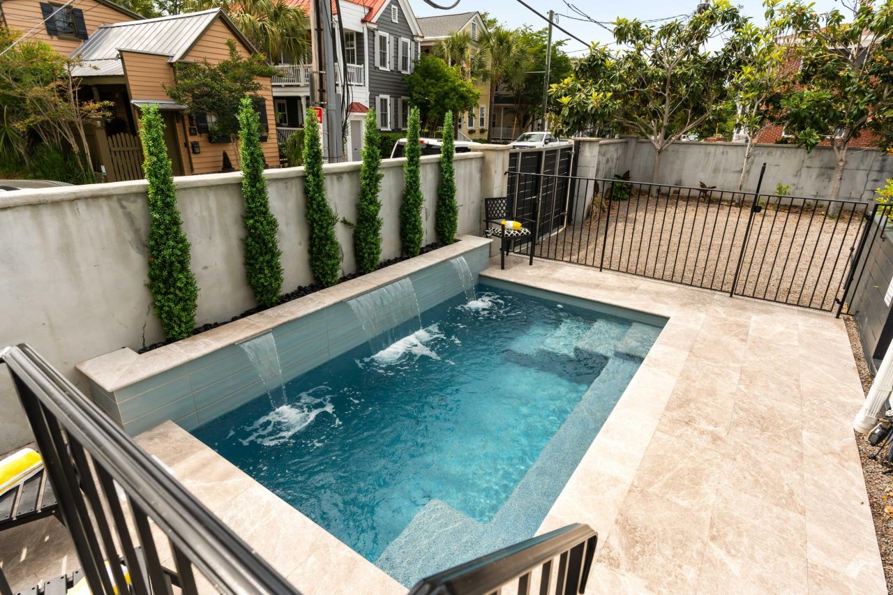 142 Spring Street Photo 11