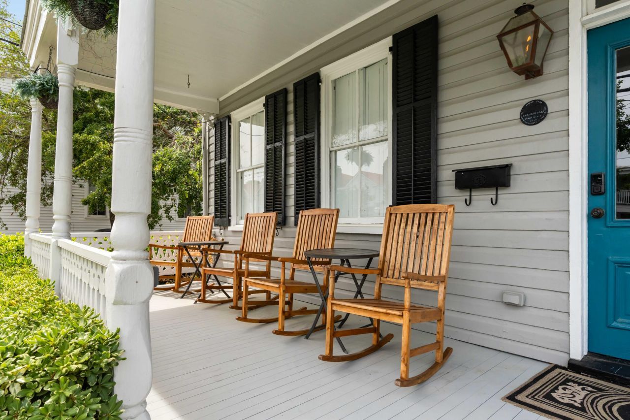 142 Spring Street Photo 18