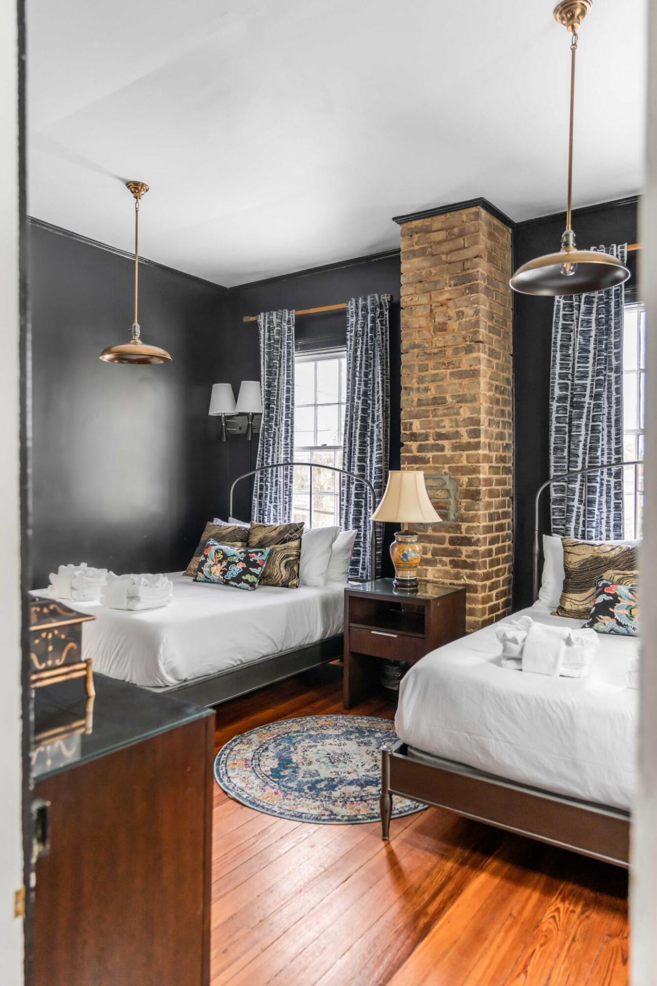 142 Spring Street Photo 21