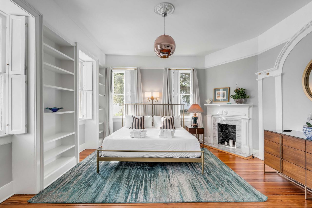 142 Spring Street Photo 53