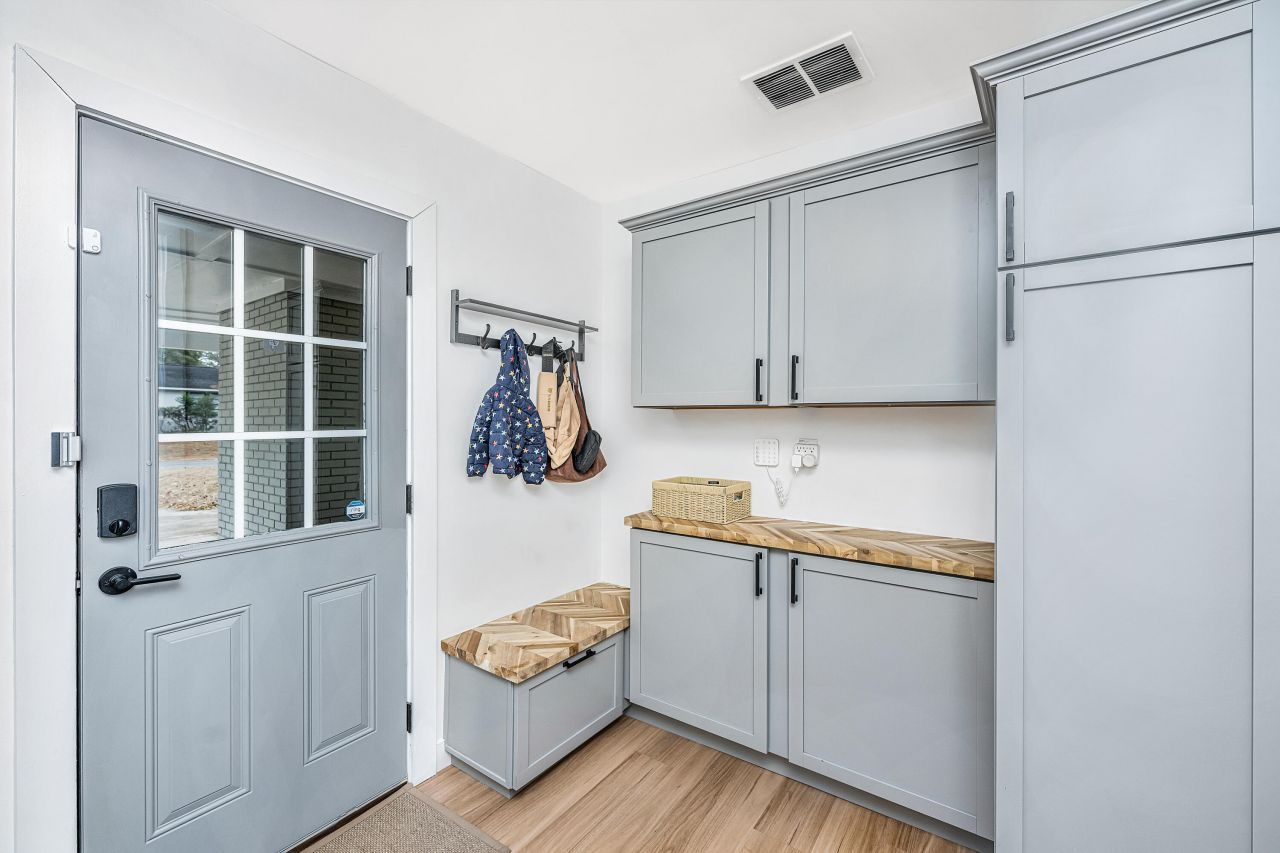 316 6th Avenue Photo 14