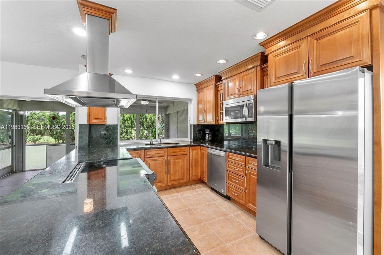 5667 N Cameo Dr N, Boca Raton, FL 33433 Photo