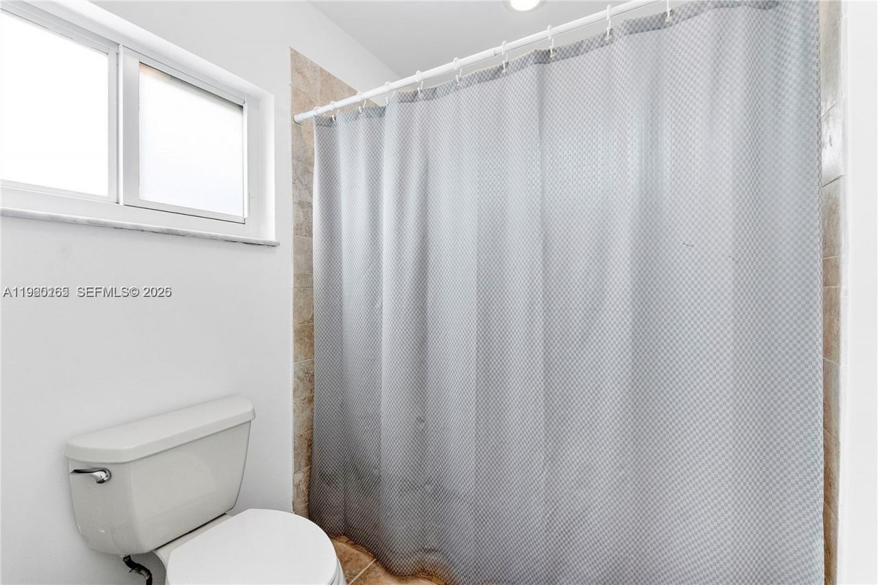 5667 N Cameo Dr N, Boca Raton, FL 33433 Photo