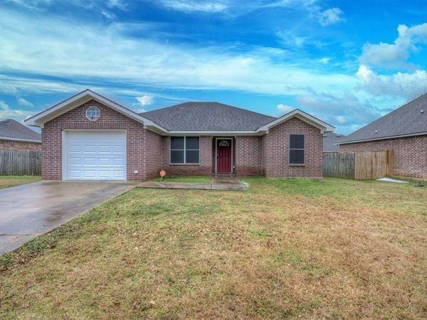 455 Kennie Road, Shreveport, LA 71106