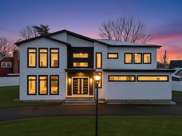 45 Ramble Lane, Levittown, NY 11756