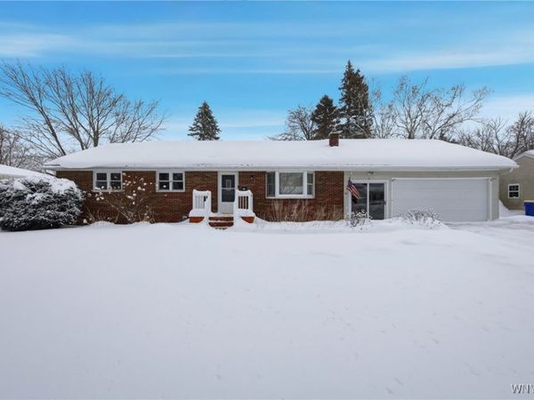 14 Carolin Drive, Brockport, NY 14420