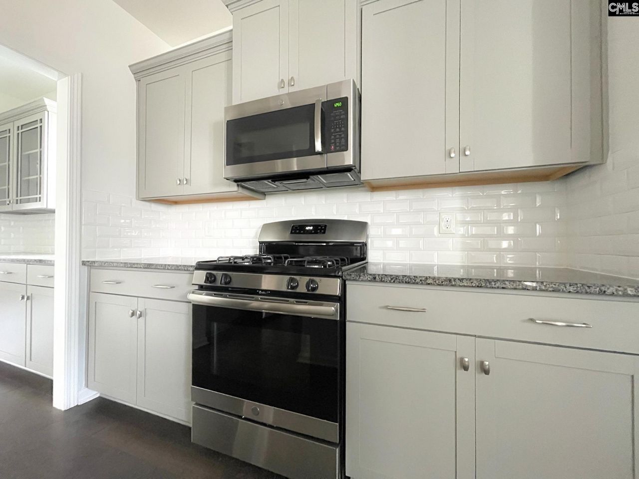 1213 Portrait Hill Drive  Photo 14