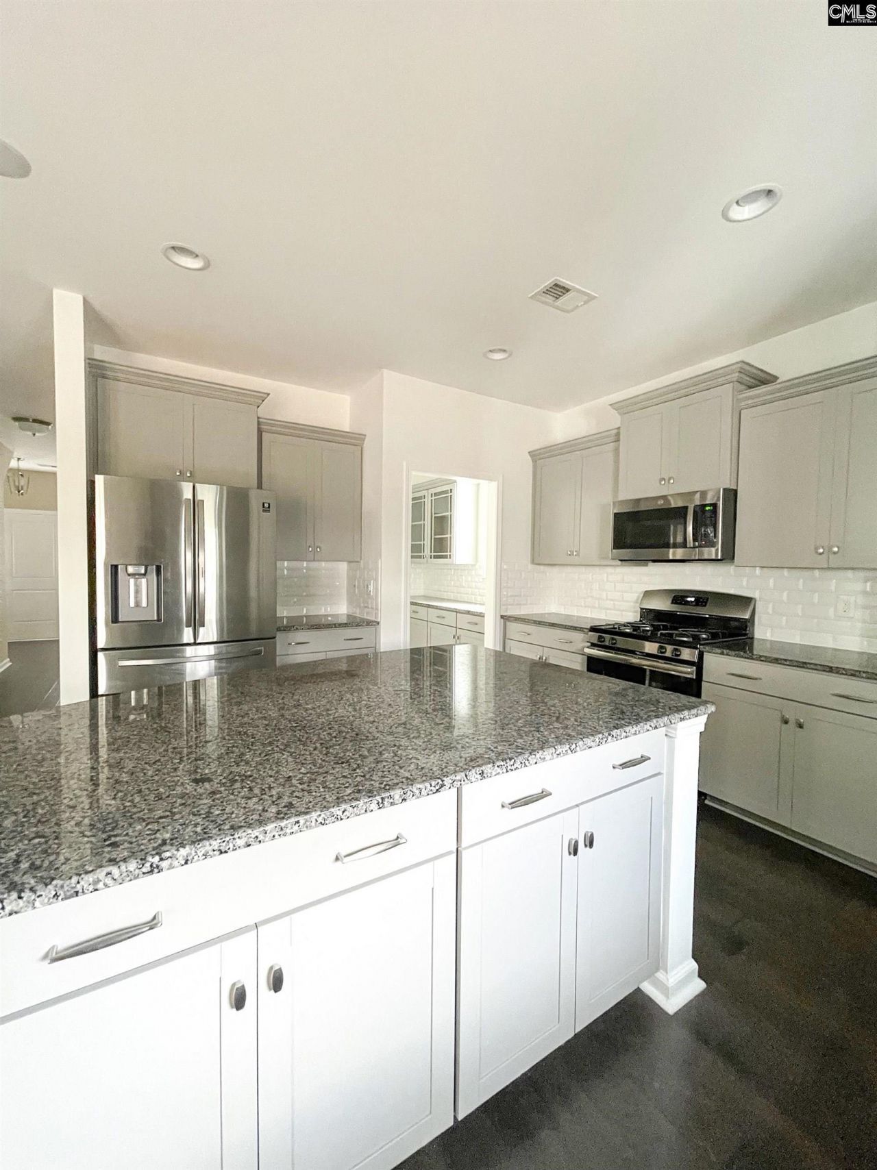 1213 Portrait Hill Drive  Photo 15