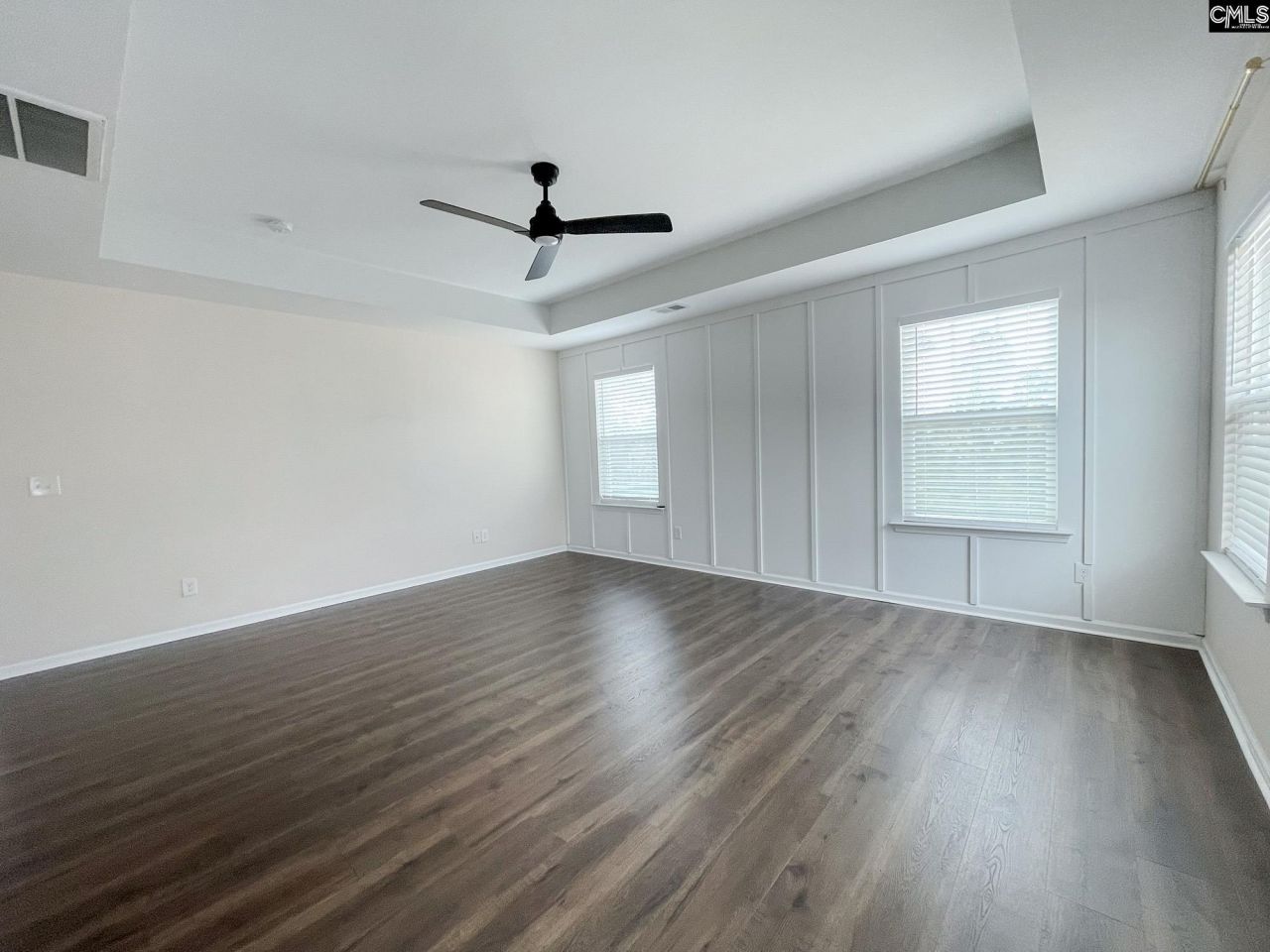 1213 Portrait Hill Drive  Photo 17