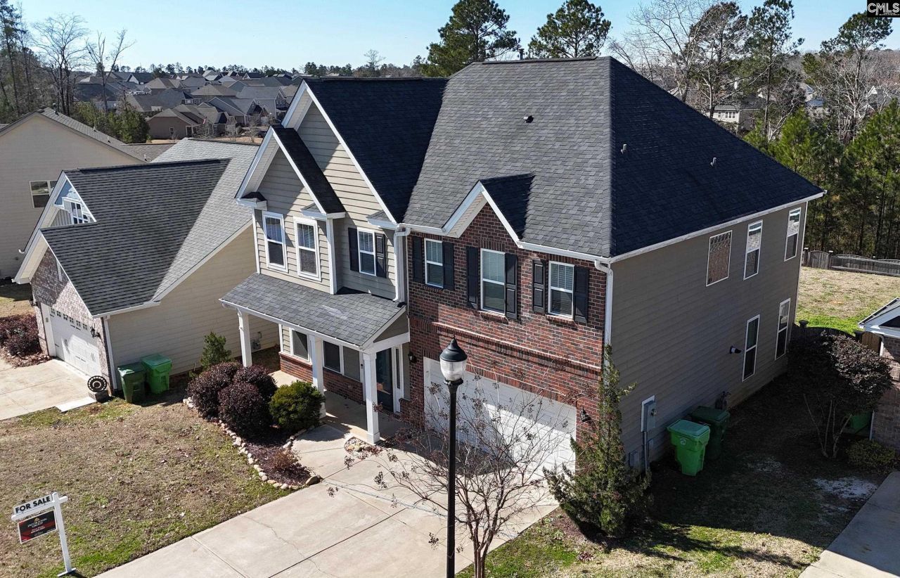 1213 Portrait Hill Drive  Photo 4