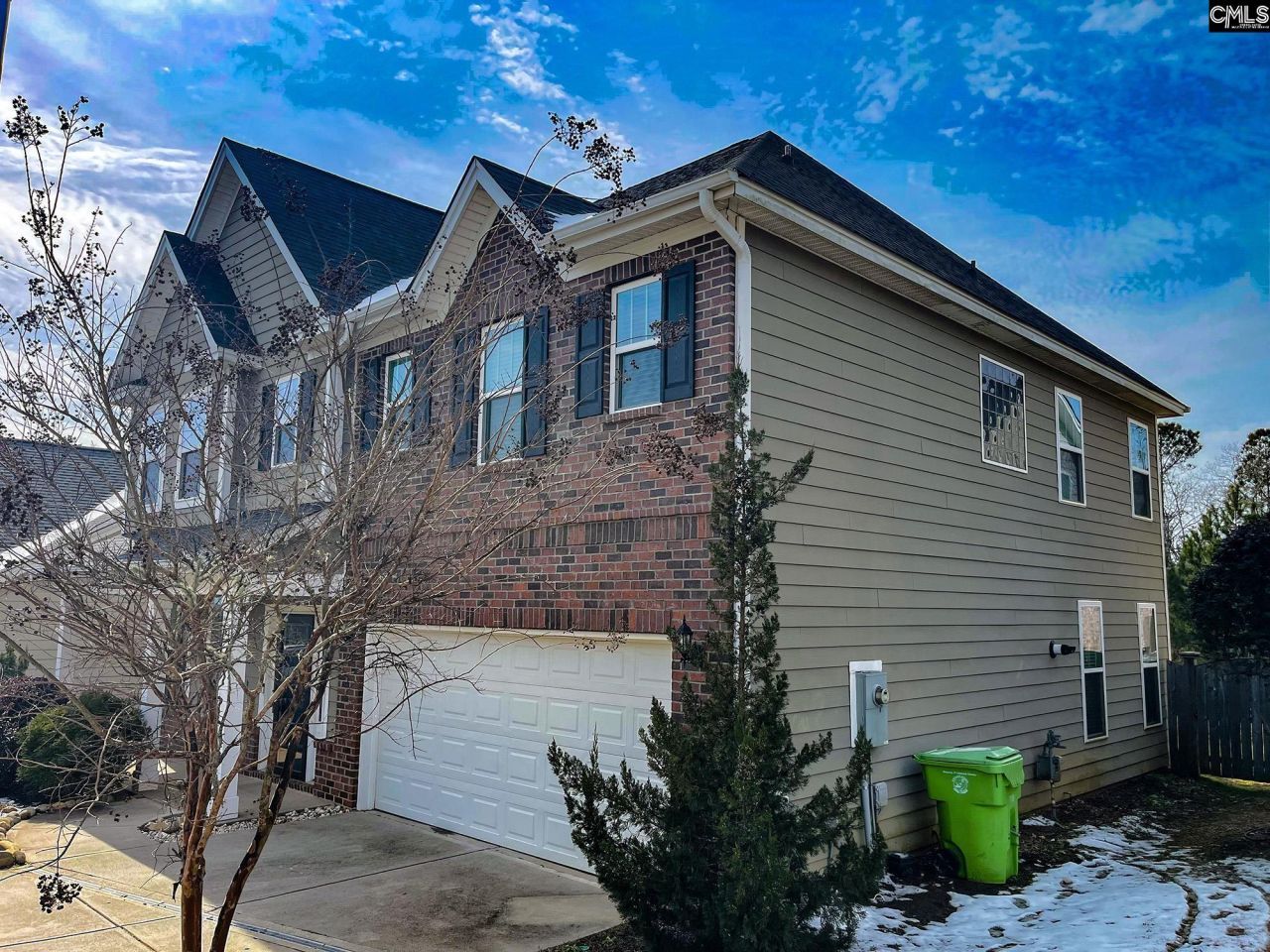 1213 Portrait Hill Drive  Photo 5