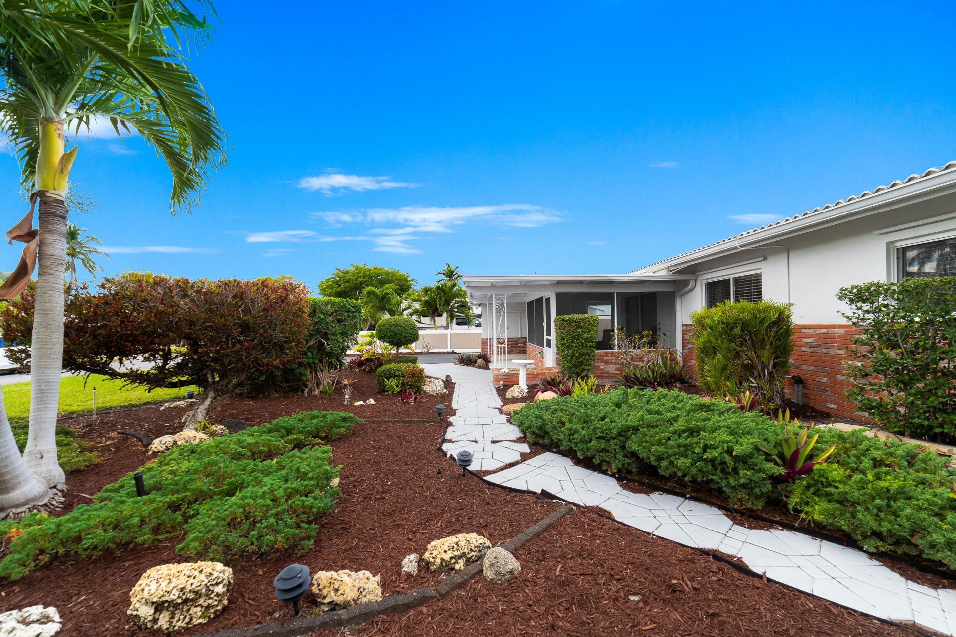 2001 NE 30th Street, Fort Lauderdale, FL 33306 Photo