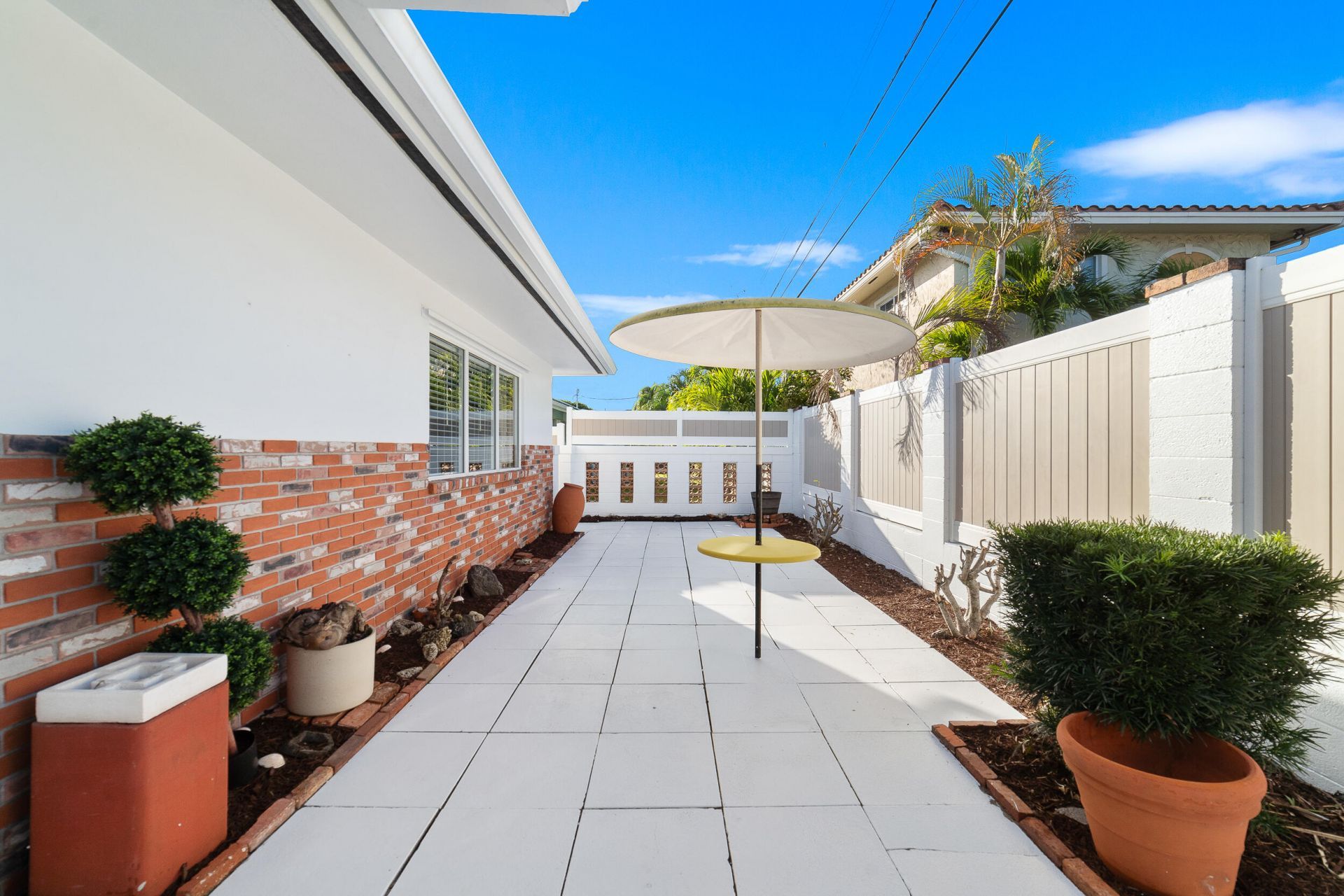 2001 NE 30th Street, Fort Lauderdale, FL 33306 Photo