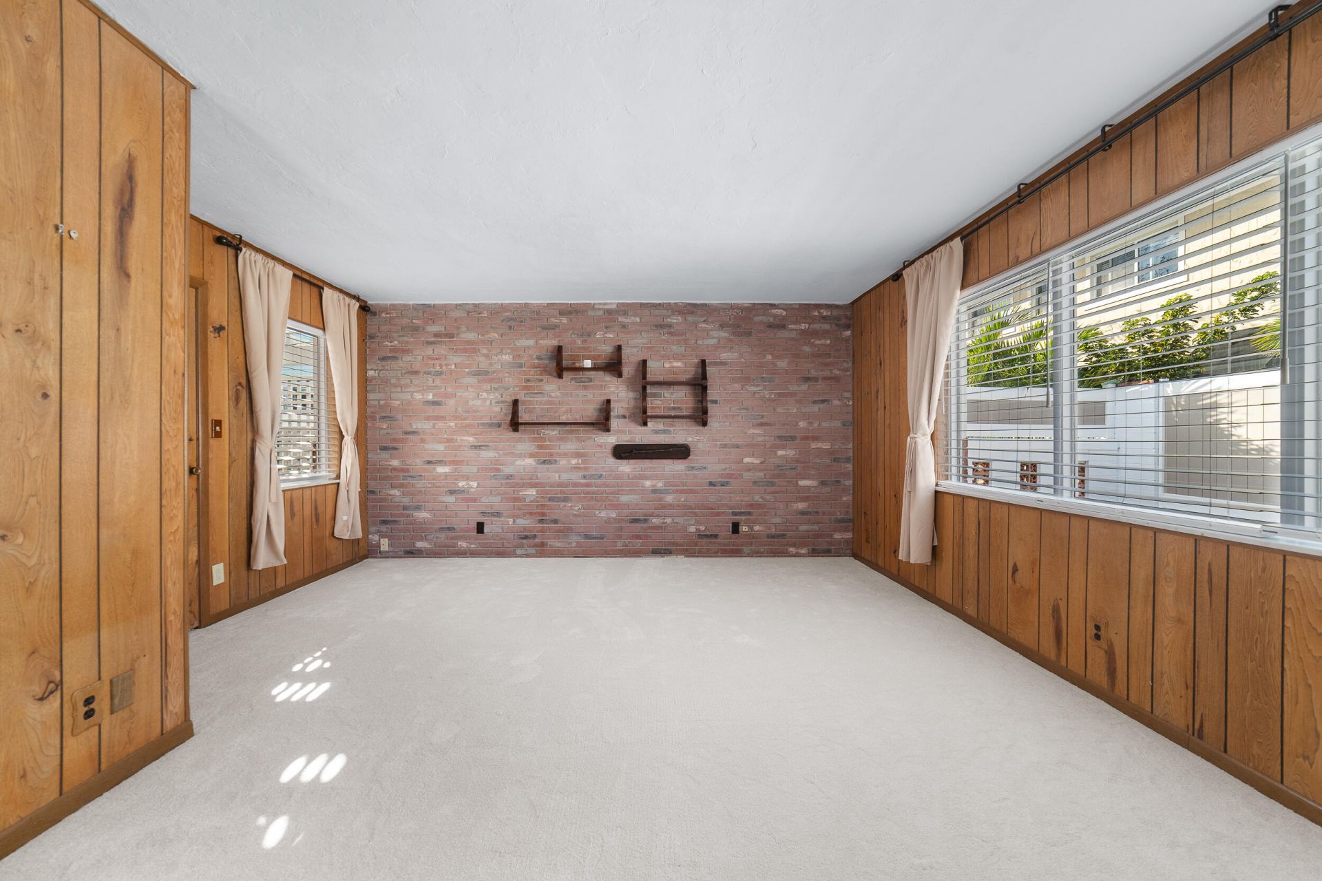 2001 NE 30th Street, Fort Lauderdale, FL 33306 Photo