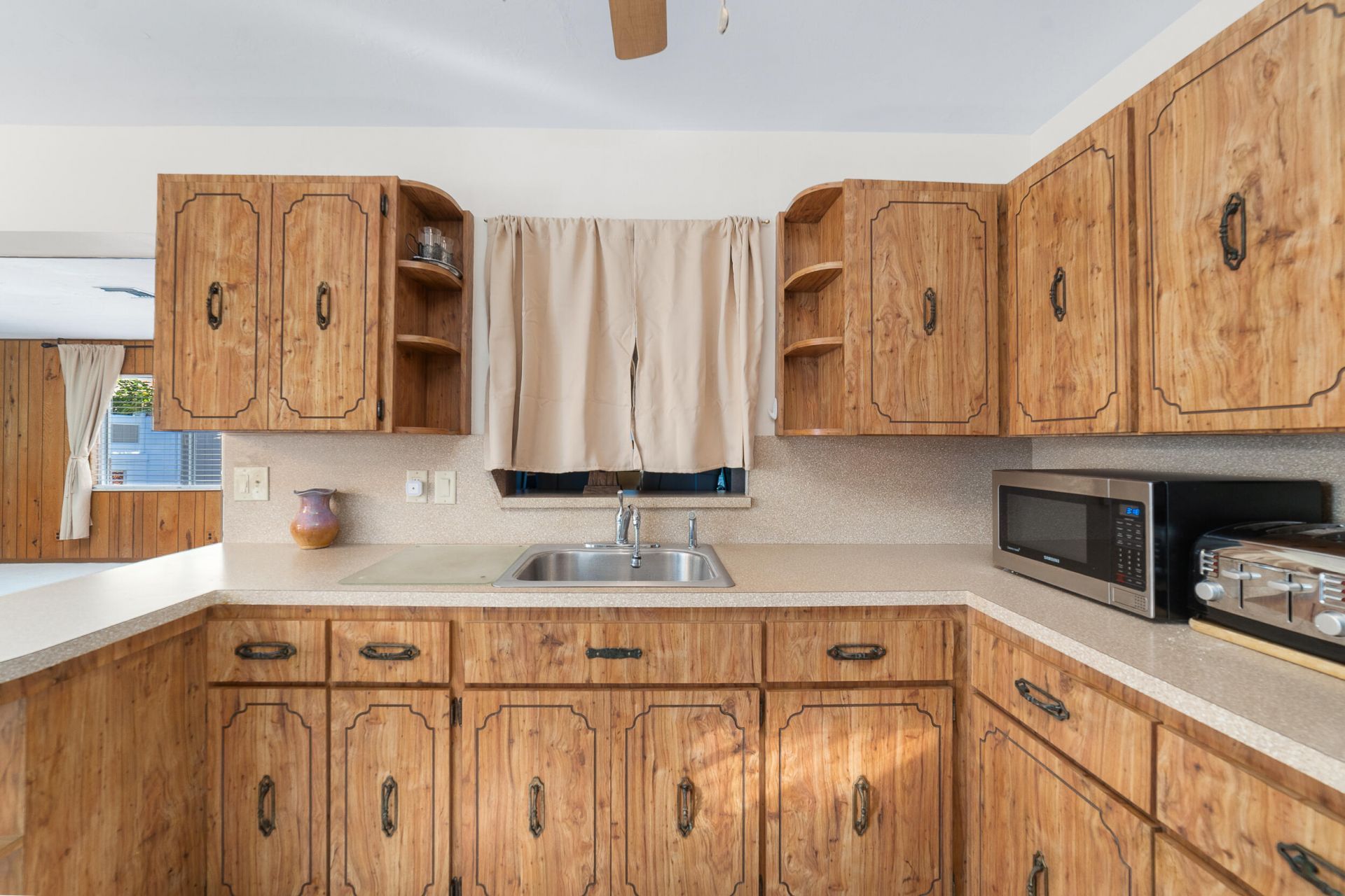 2001 NE 30th Street, Fort Lauderdale, FL 33306 Photo