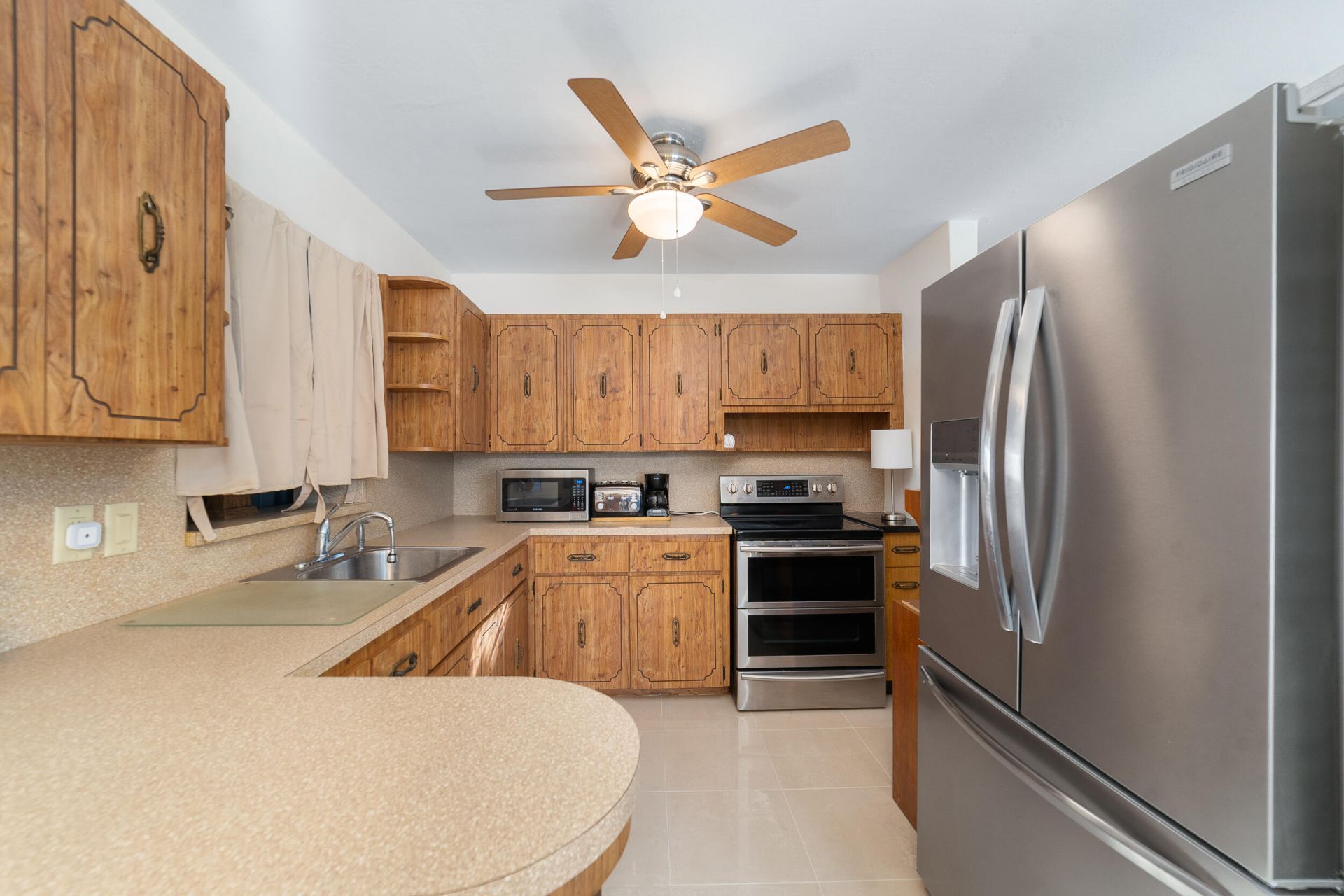 2001 NE 30th Street, Fort Lauderdale, FL 33306 Photo