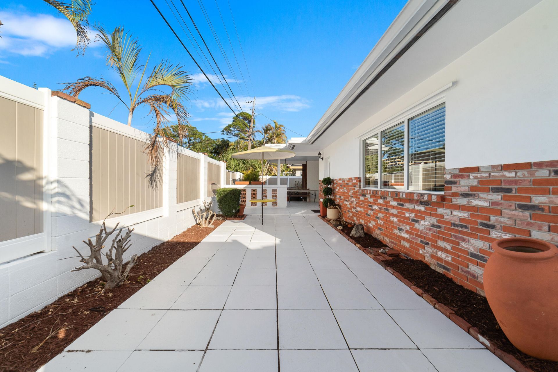 2001 NE 30th Street, Fort Lauderdale, FL 33306 Photo