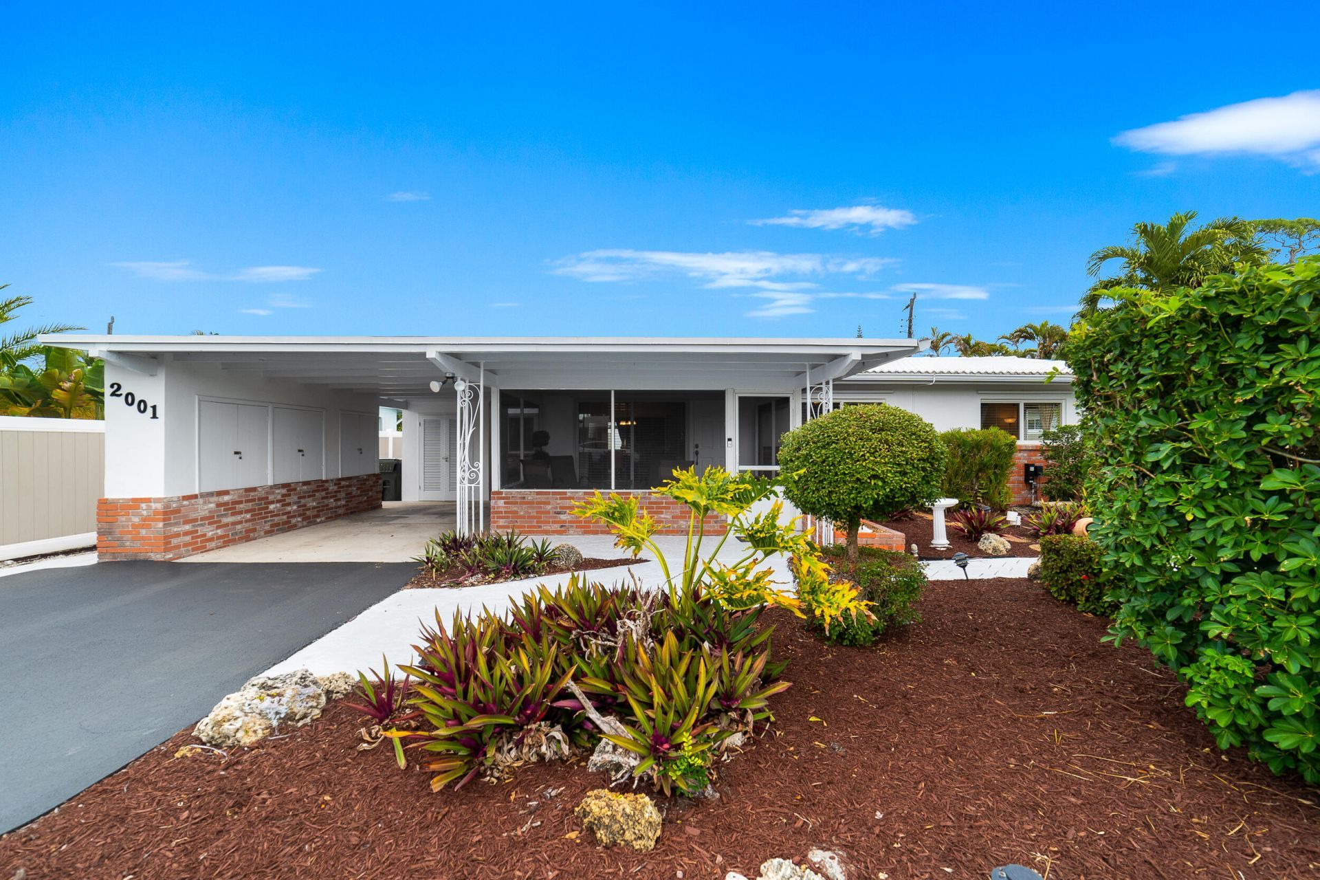 2001 NE 30th Street, Fort Lauderdale, FL 33306 Photo