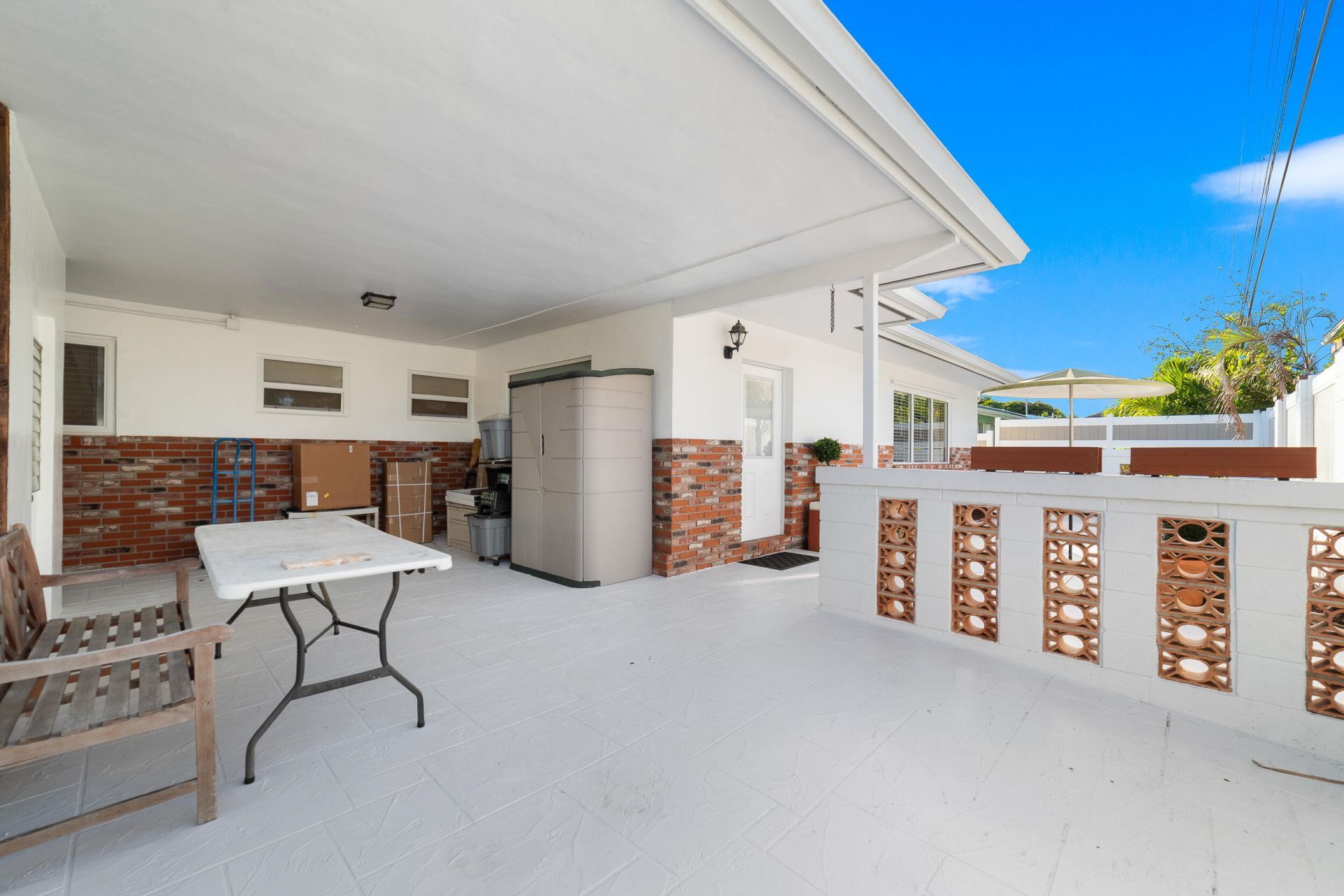 2001 NE 30th Street, Fort Lauderdale, FL 33306 Photo