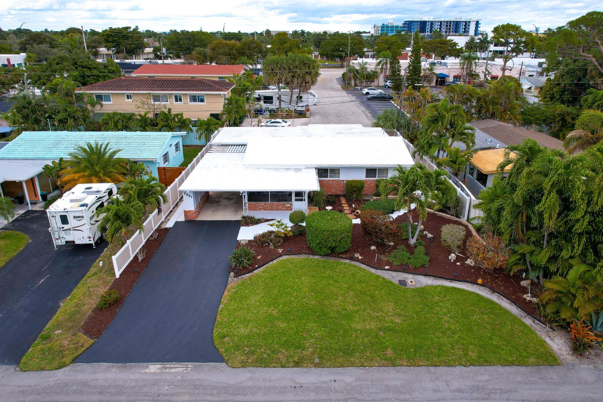 2001 NE 30th Street, Fort Lauderdale, FL 33306 Photo