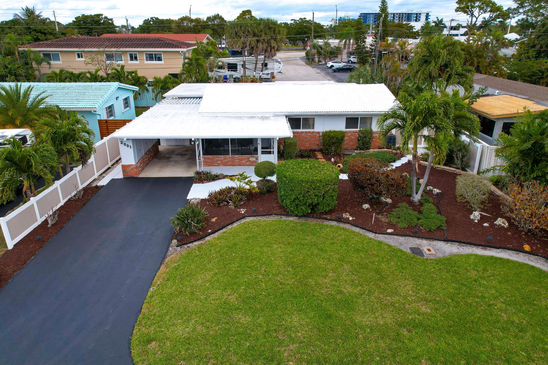 2001 NE 30th Street, Fort Lauderdale, FL 33306 Photo