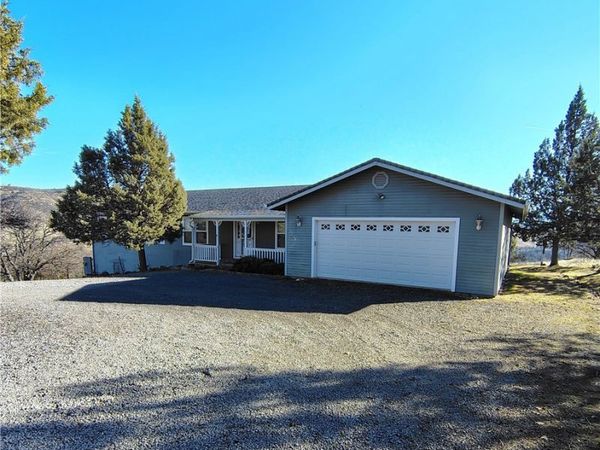 3016 Owens, Hornbrook, CA 96044