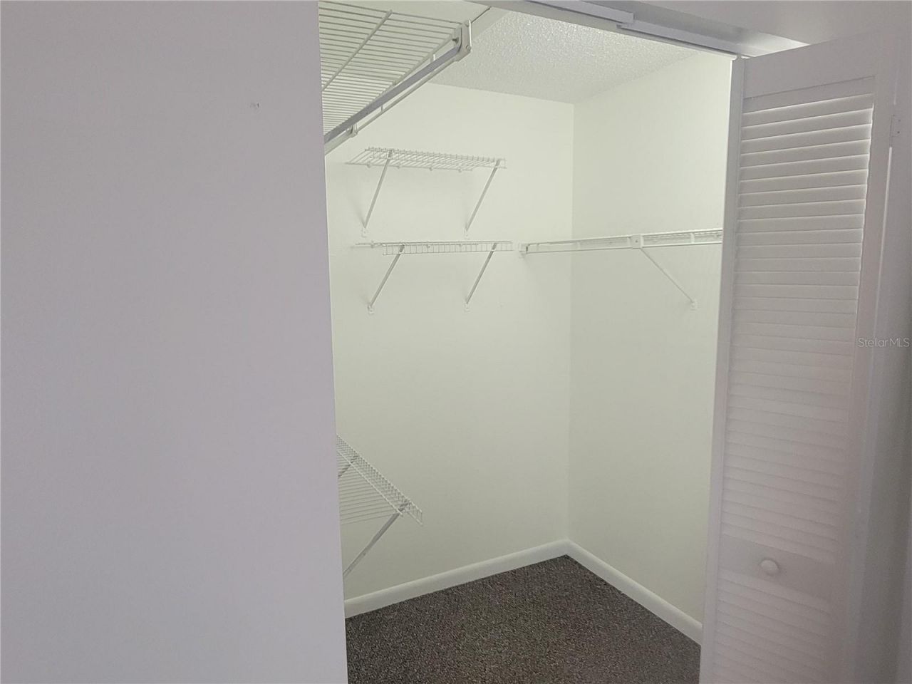 476 Santa Cruz Place Ne, Unit F, Saint Petersburg, FL 33703 Photo