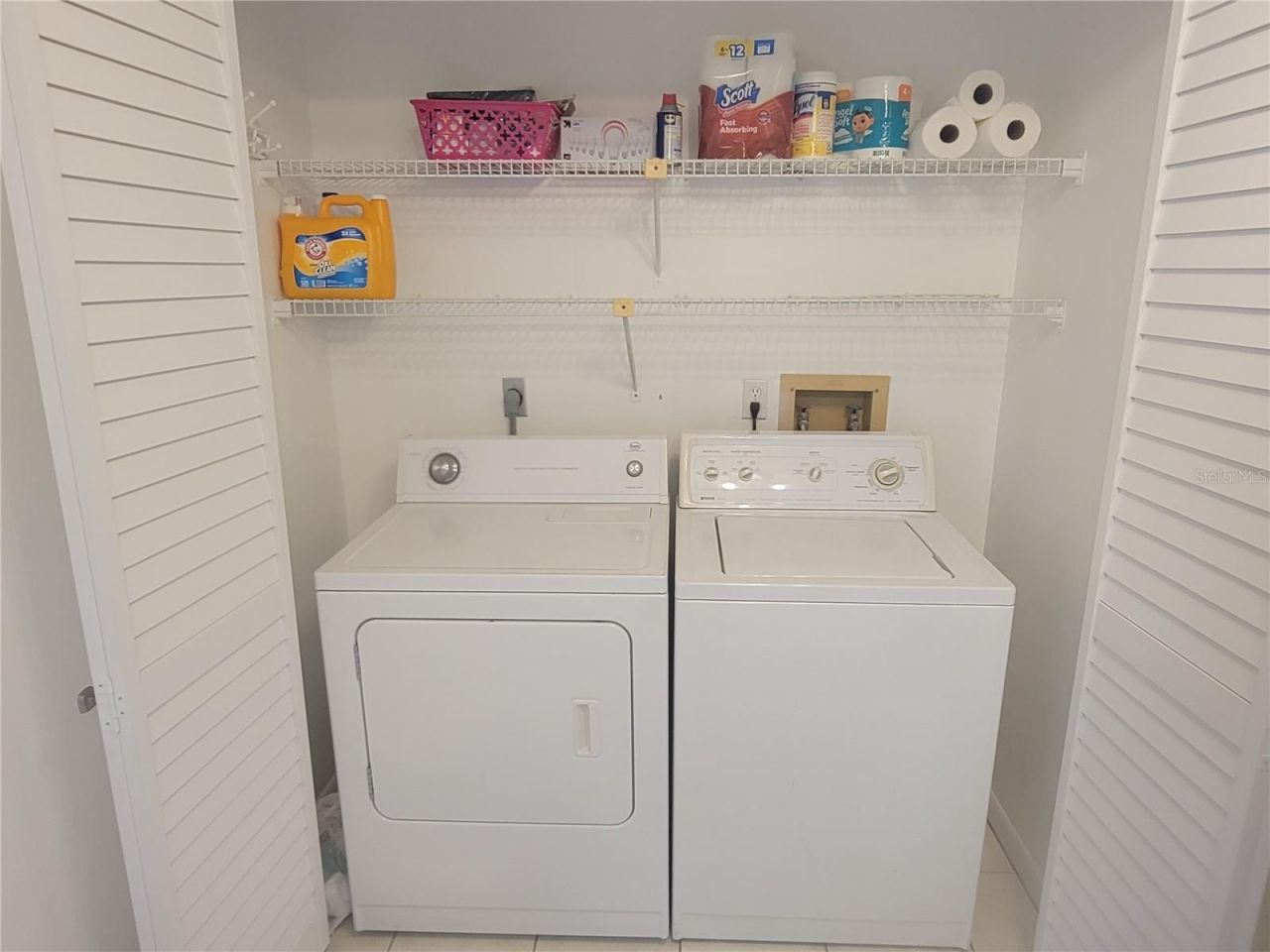 476 Santa Cruz Place Ne, Unit F, Saint Petersburg, FL 33703 Photo