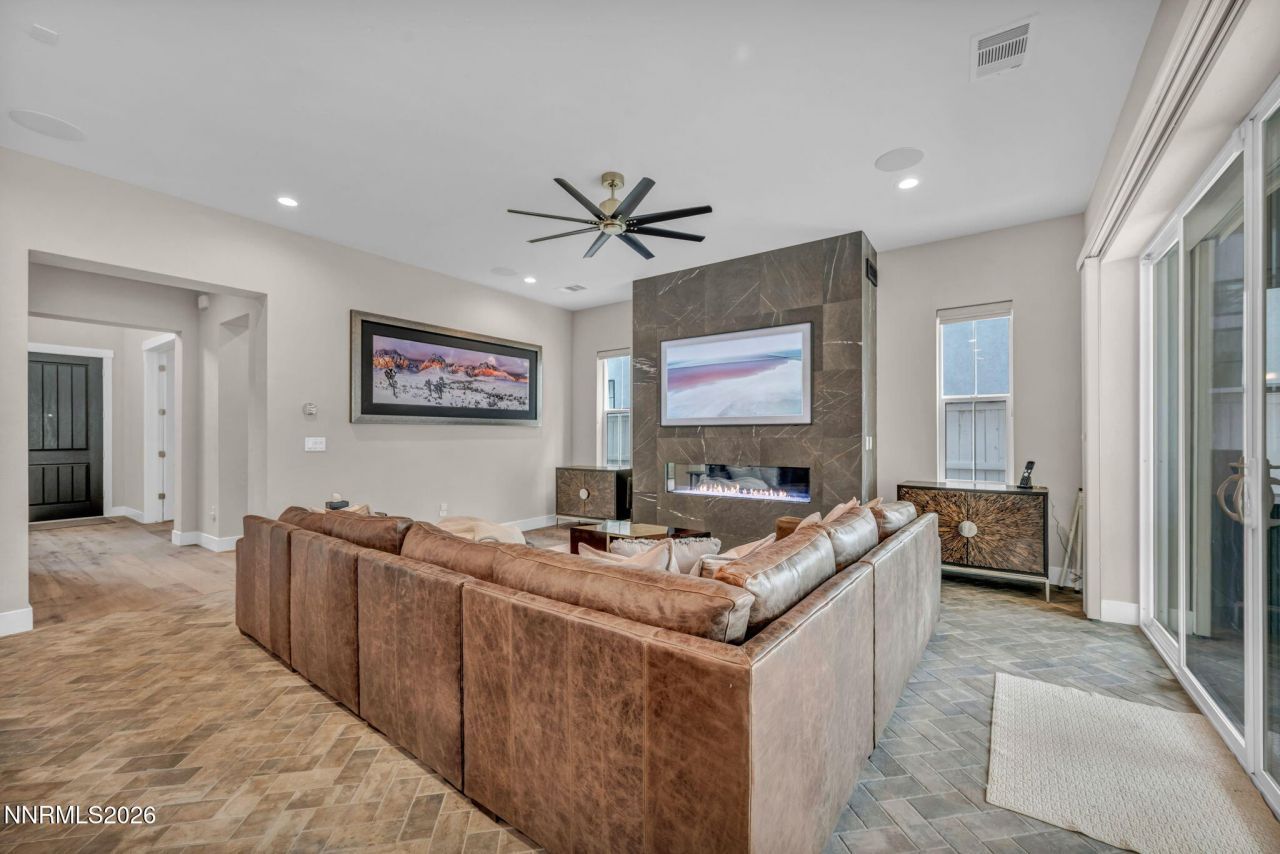 6103 S Pleasant Oak Trail, Reno, NV 89511 Photo